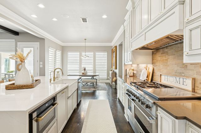 2025 Greenway Crossing Drive, Haslet, TX 76052