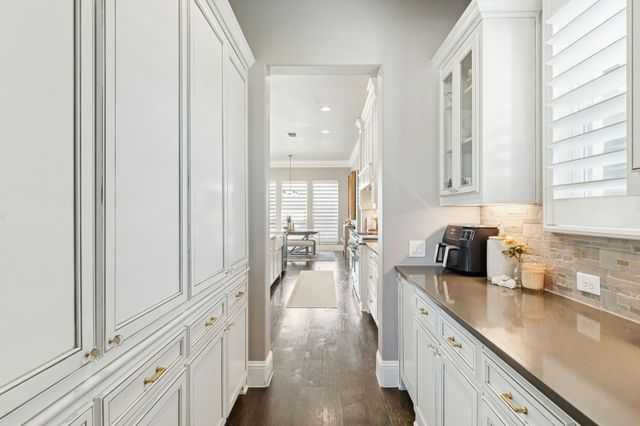 2025 Greenway Crossing Drive, Haslet, TX 76052