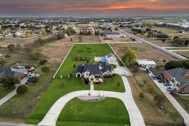 2025 Greenway Crossing Drive, Haslet, TX 76052