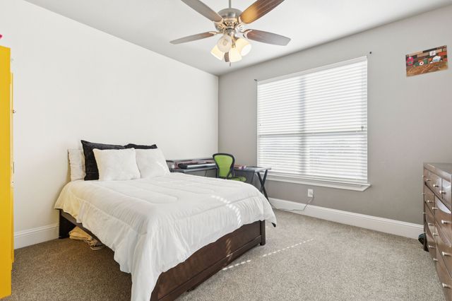 2025 Greenway Crossing Drive, Haslet, TX 76052