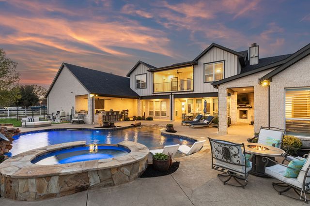 2025 Greenway Crossing Drive, Haslet, TX 76052