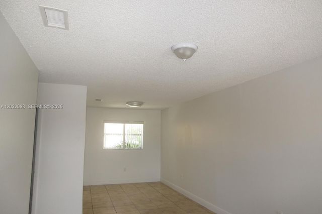 5461 W 24th Ave 67, Hialeah, FL 33016