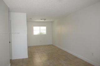 5461 W 24th Ave 67, Hialeah, FL 33016