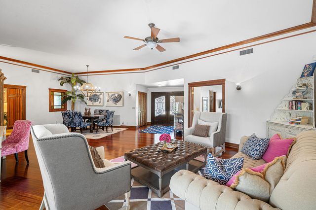 2570 NW 27th Street, Boca Raton, FL 33434