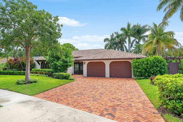 2570 NW 27th Street, Boca Raton, FL 33434