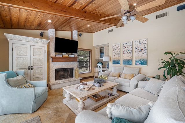 2570 NW 27th Street, Boca Raton, FL 33434