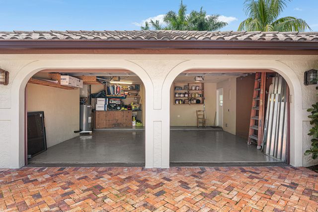 2570 NW 27th Street, Boca Raton, FL 33434
