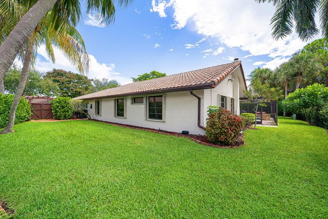 2570 NW 27th Street, Boca Raton, FL 33434