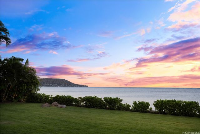 5811 Kalanianaole Highway, Honolulu, HI 96821