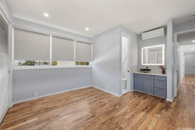 5811 Kalanianaole Highway, Honolulu, HI 96821