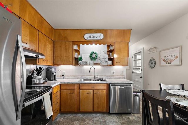 2001 Carmela Rd., Pueblo, CO 81006