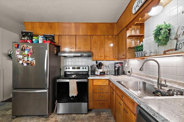 2001 Carmela Rd., Pueblo, CO 81006