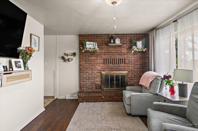 2001 Carmela Rd., Pueblo, CO 81006