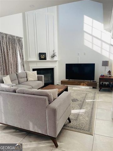 89 Regency Road, Alpharetta, GA 30022