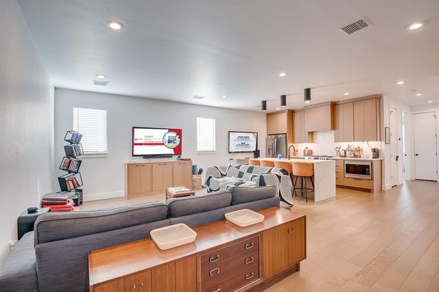 5710 N Miller Avenue, Oklahoma City, OK 73112