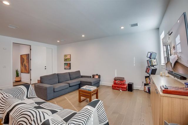 5710 N Miller Avenue, Oklahoma City, OK 73112