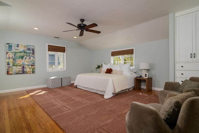 1841 11th Ave, Sacramento, CA 95818