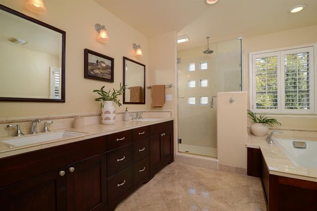 1841 11th Ave, Sacramento, CA 95818