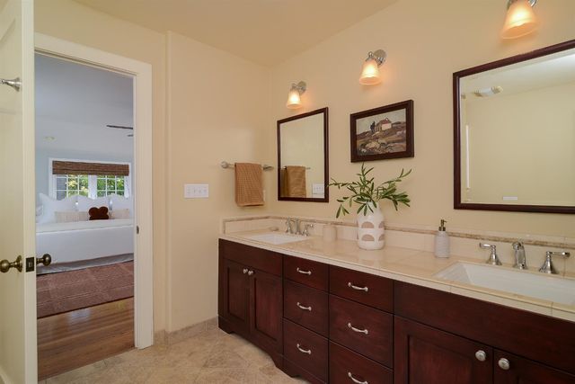 1841 11th Ave, Sacramento, CA 95818
