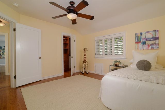 1841 11th Ave, Sacramento, CA 95818