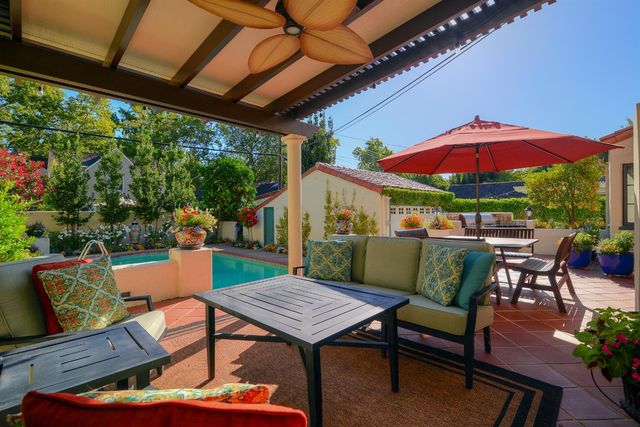 1841 11th Ave, Sacramento, CA 95818