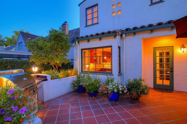 1841 11th Ave, Sacramento, CA 95818