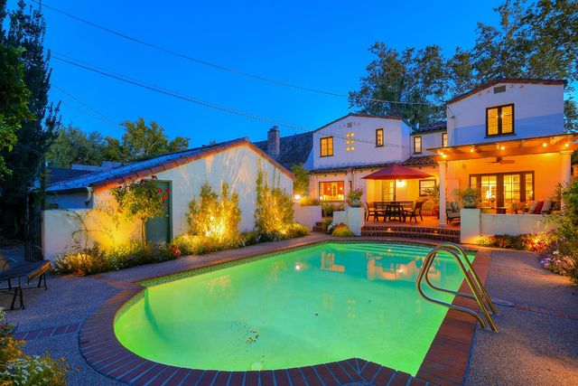 1841 11th Ave, Sacramento, CA 95818