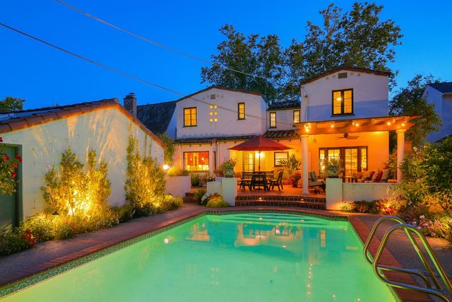 1841 11th Ave, Sacramento, CA 95818