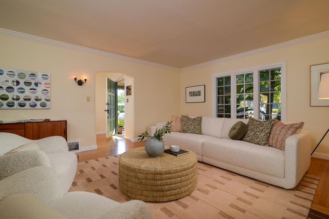 1841 11th Ave, Sacramento, CA 95818