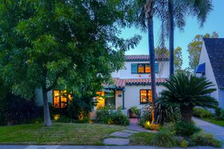 1841 11th Ave, Sacramento, CA 95818
