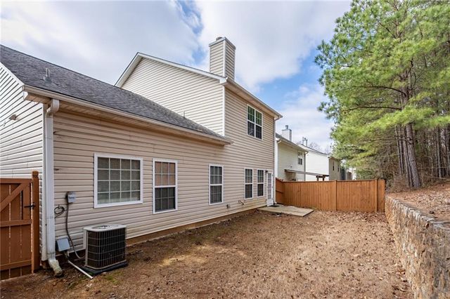 32 Brookvalley W Court, Dallas, GA 30157