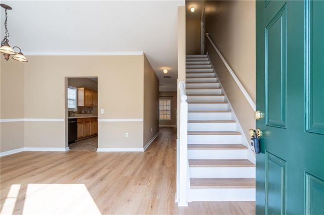 32 Brookvalley W Court, Dallas, GA 30157