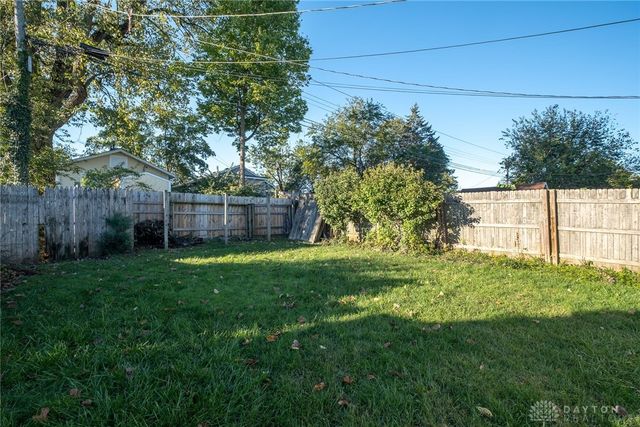 4250 Pleasant View Avenue, Dayton, OH 45420