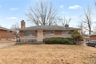 1158 Reale Avenue, St Louis, MO 63138