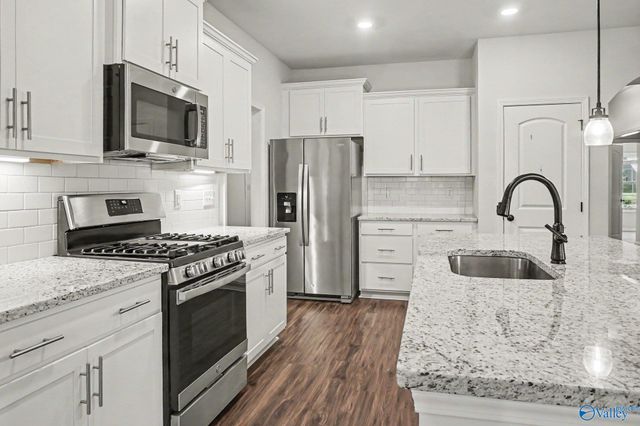 104 Rose Valley Drive, New Market, AL 35761