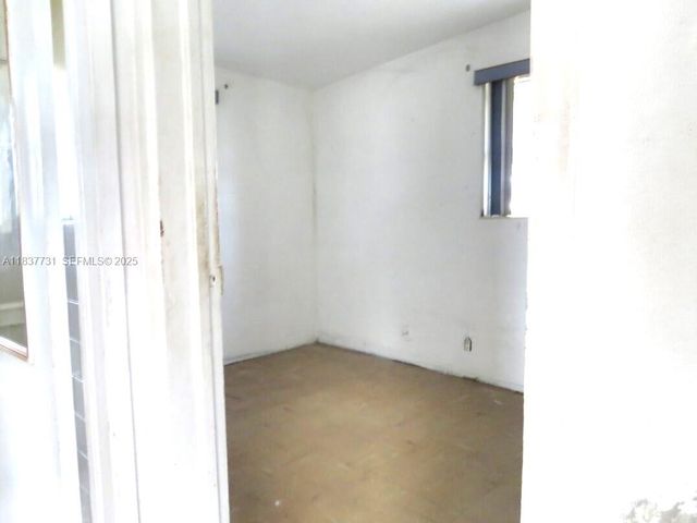 525 NW 16th Street, Pompano Beach, FL 33060