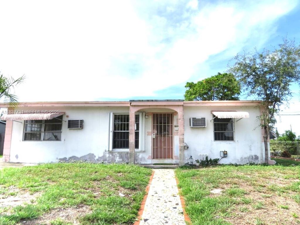 525 NW 16th Street, Pompano Beach, FL 33060