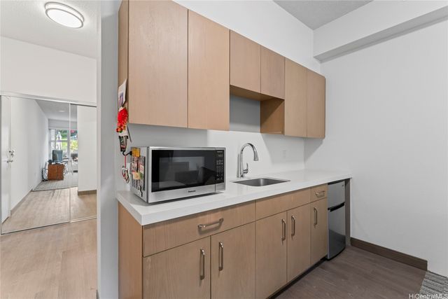 7000 Hawaii Kai Drive 2111, Honolulu, HI 96825