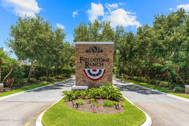 7657 Fieldstone Ranch Square, Vero Beach, FL 32967