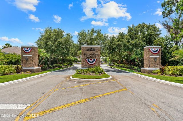 7657 Fieldstone Ranch Square, Vero Beach, FL 32967
