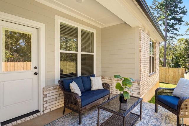 2949 Medina Drive, Tyler, TX 75701