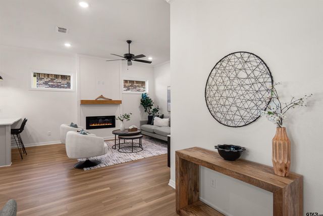 2949 Medina Drive, Tyler, TX 75701