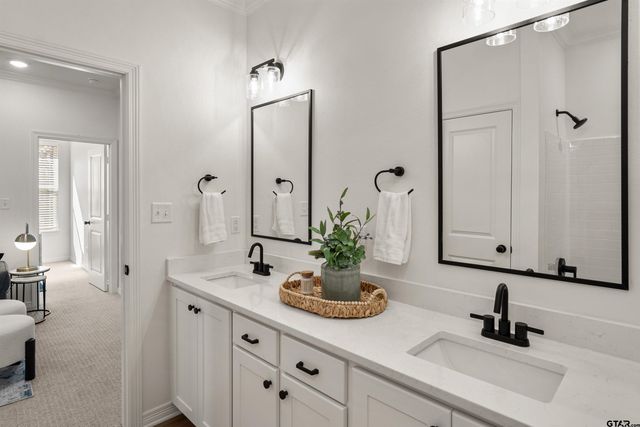 2949 Medina Drive, Tyler, TX 75701