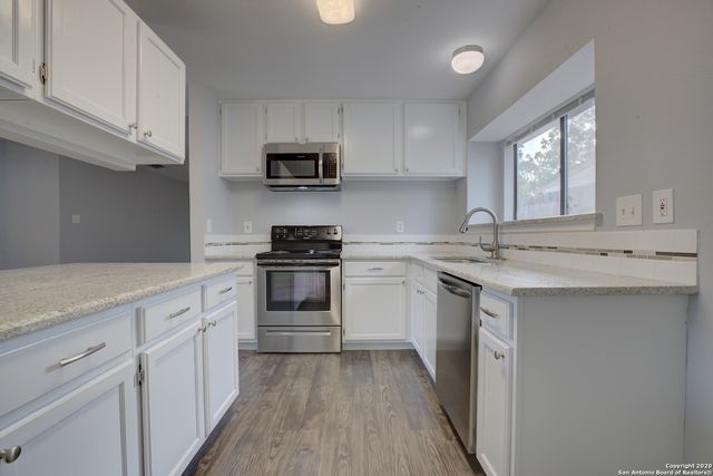 13239 Wood Climb, San Antonio, TX 78233