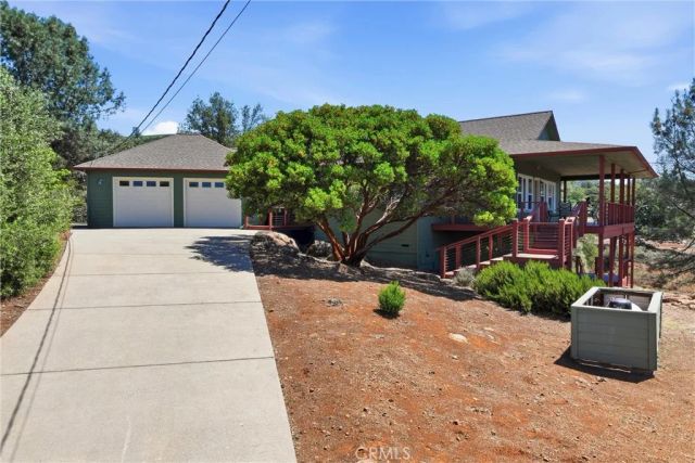 16542 Crescent Court, Hidden Valley Lake, CA 95467