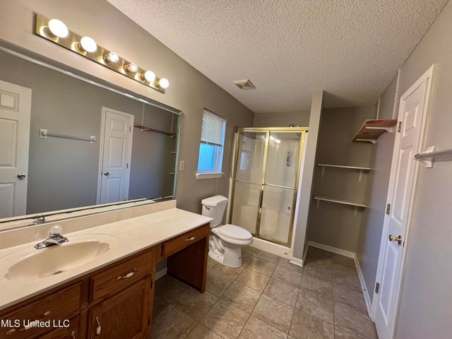 5512 Alexandria Lane, Southaven, MS 38671