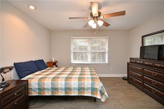 134 Rolling Drive, Westminster, SC 29693