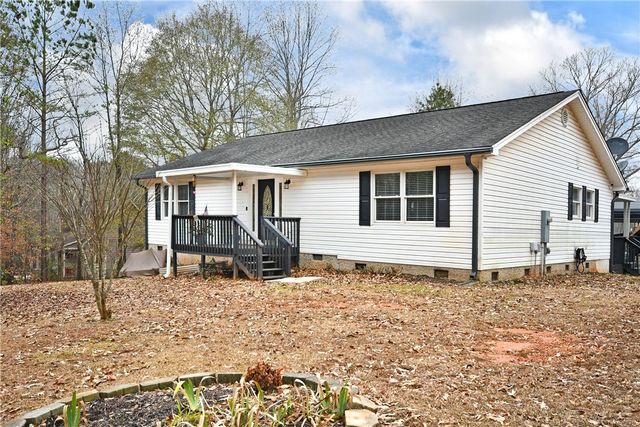 134 Rolling Drive, Westminster, SC 29693