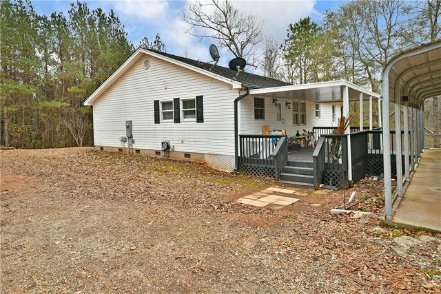 134 Rolling Drive, Westminster, SC 29693