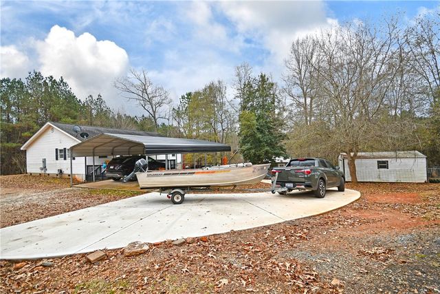 134 Rolling Drive, Westminster, SC 29693